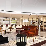 Hyatt Regency Etoile 4* Parigi
