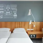 Hyatt Regency Etoile