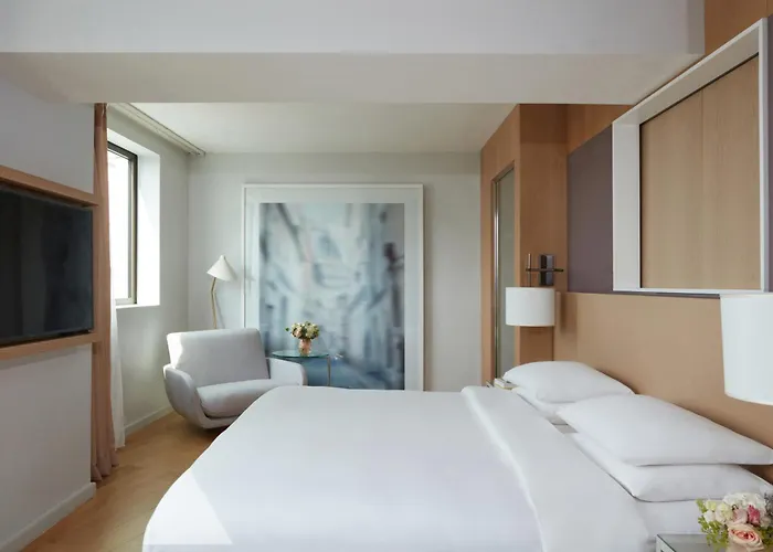 Hyatt Regency Etoile Ξενοδοχείο 4*