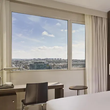 Hyatt Regency Etoile
