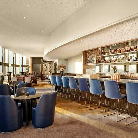 Hyatt Regency Etoile