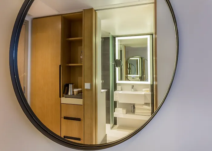 Hotel Hyatt Regency Etoile