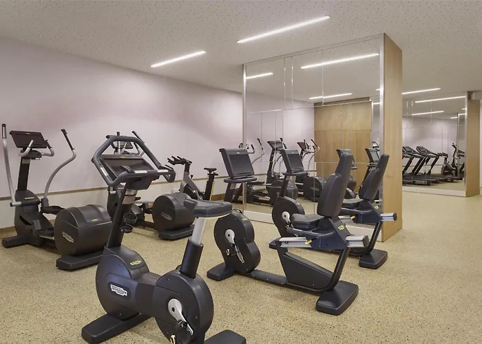 Hyatt Regency Etoile Hotel