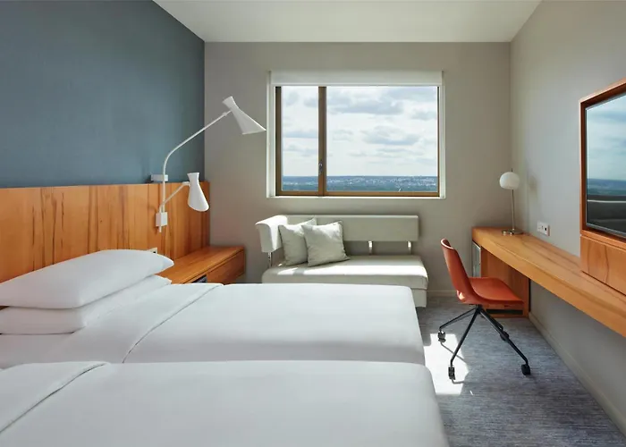 Hyatt Regency Etoile Ξενοδοχείο 4*