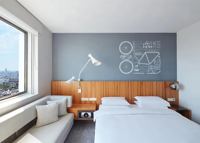 Hyatt Regency Etoile París