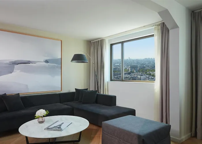 Hyatt Regency Etoile