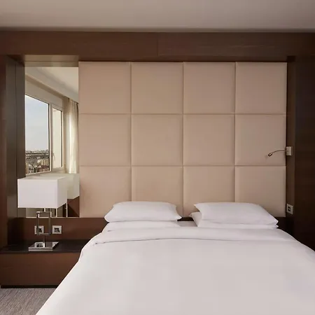 Hyatt Regency Etoile 4* Париж