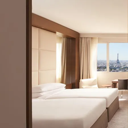 Hyatt Regency Etoile Hotel