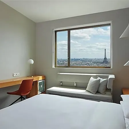 Hyatt Regency Etoile