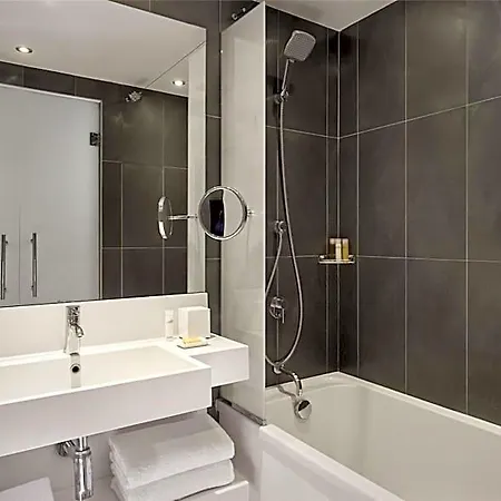 Hyatt Regency Etoile 4* Paris