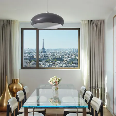 Hyatt Regency Etoile