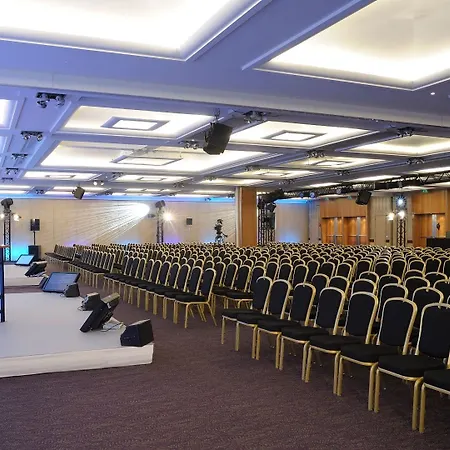 Hyatt Regency Etoile 4* Paříž