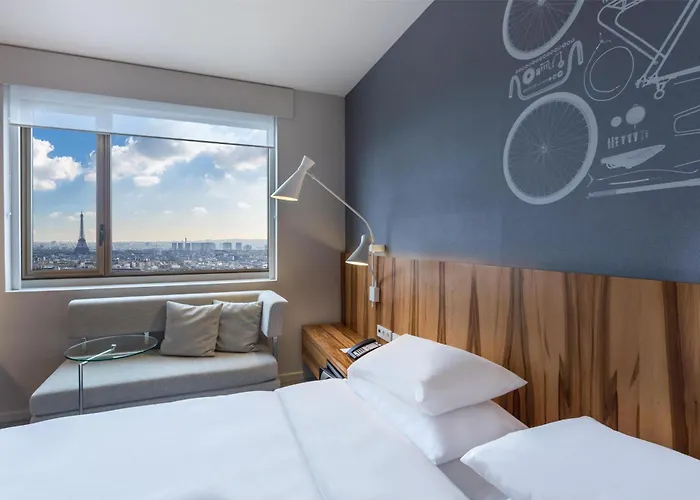 Hyatt Regency Etoile Otel 4*