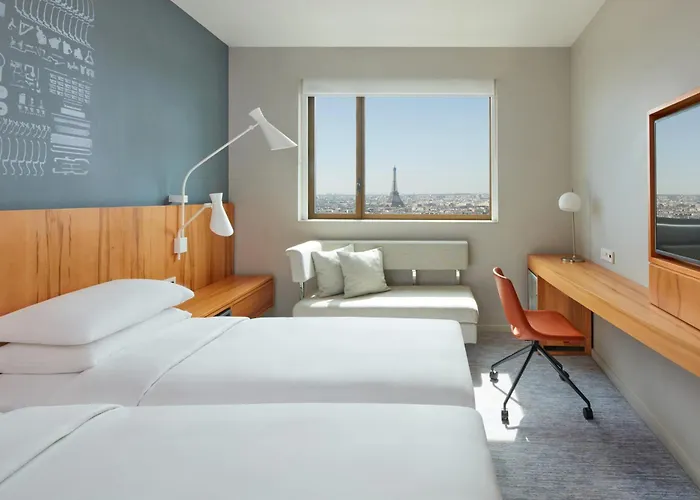 Otel Hyatt Regency Etoile 4*