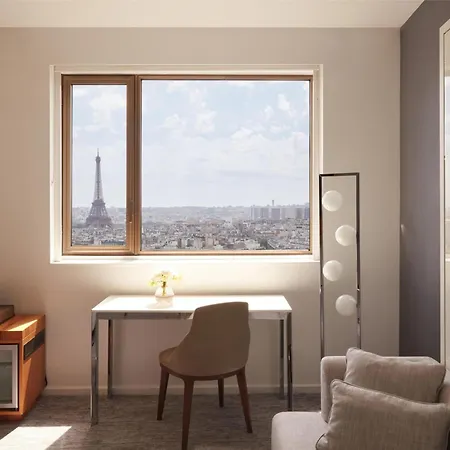 Hotel Hyatt Regency Etoile 4*