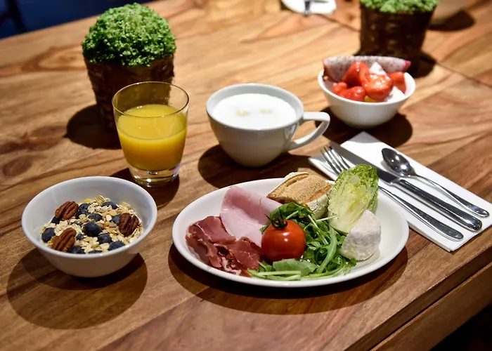 Hyatt Regency Etoile 4* Parijs